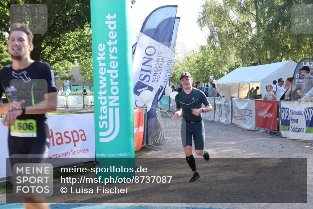 07.09.2025 - 19. Norderstedt Triathlon Luisa Fischer http://msf.ph/oto/8737087 07.09.2025 16:43:31 Ziel 430, 1063, 1422, 1549, 1606 meine-sportfotos.de