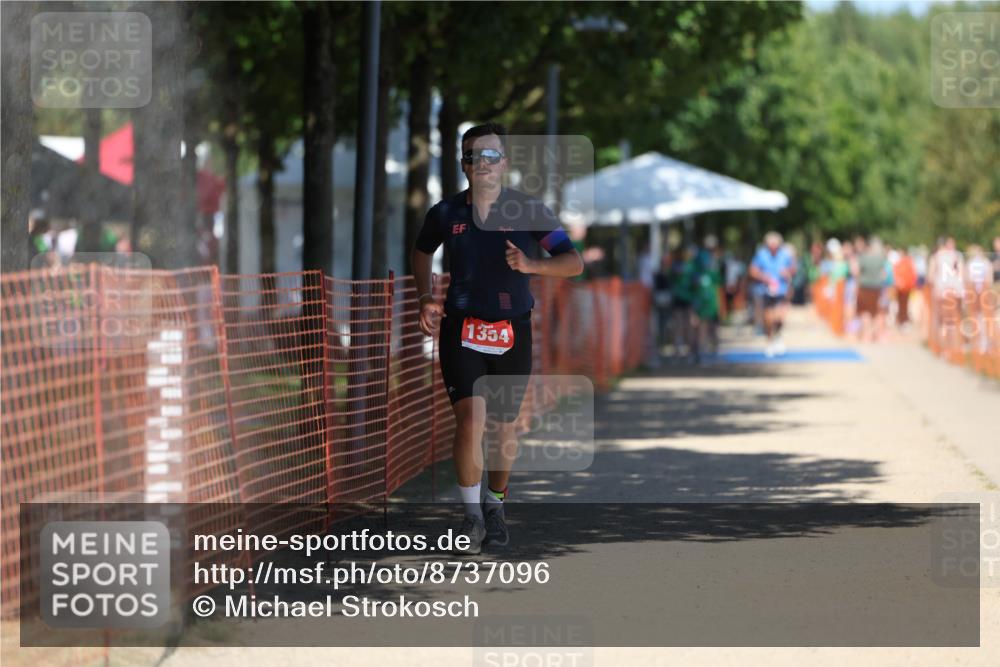 07.09.2025 - 19. Norderstedt Triathlon Michael Strokosch http://msf.ph/oto/8737096 07.09.2025 13:43:46 Laufen 1354 meine-sportfotos.de