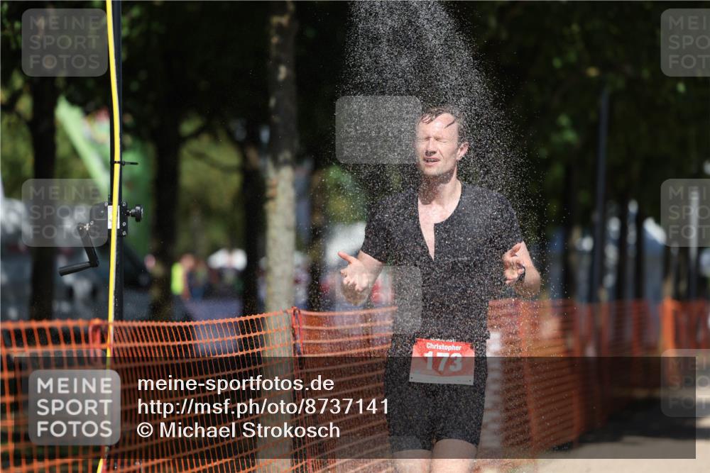 07.09.2025 - 19. Norderstedt Triathlon Michael Strokosch http://msf.ph/oto/8737141 07.09.2025 13:04:23 Laufen 141, 173, 1297 meine-sportfotos.de