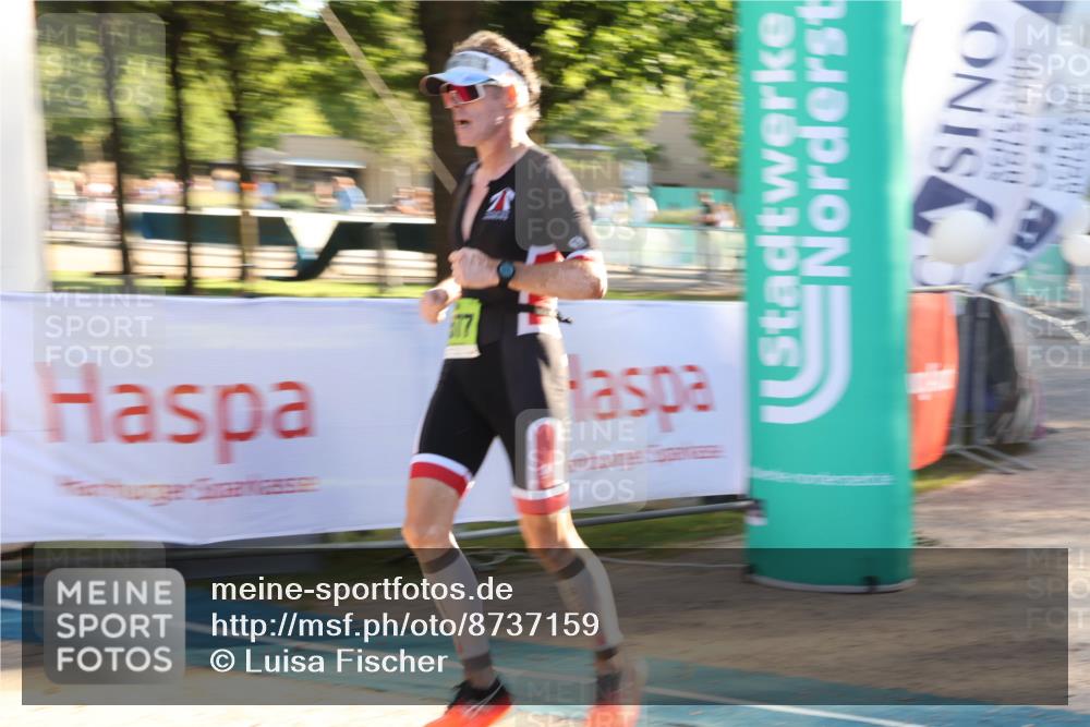 07.09.2025 - 19. Norderstedt Triathlon Luisa Fischer http://msf.ph/oto/8737159 07.09.2025 16:43:39 Ziel 1097, 1486, 1577, 1630 meine-sportfotos.de