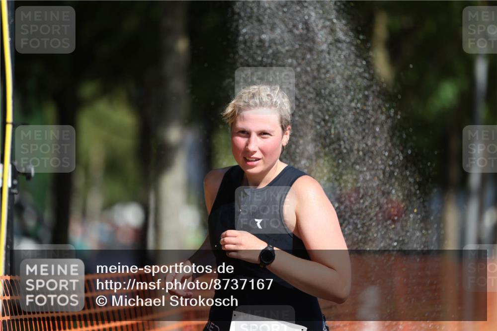 07.09.2025 - 19. Norderstedt Triathlon Michael Strokosch http://msf.ph/oto/8737167 07.09.2025 11:48:38 Laufen 231, 1341 meine-sportfotos.de