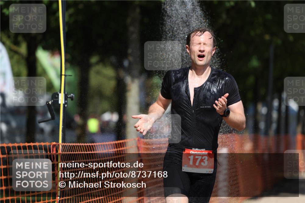 07.09.2025 - 19. Norderstedt Triathlon Michael Strokosch http://msf.ph/oto/8737168 07.09.2025 13:04:24 Laufen 141, 173, 767, 1297 meine-sportfotos.de