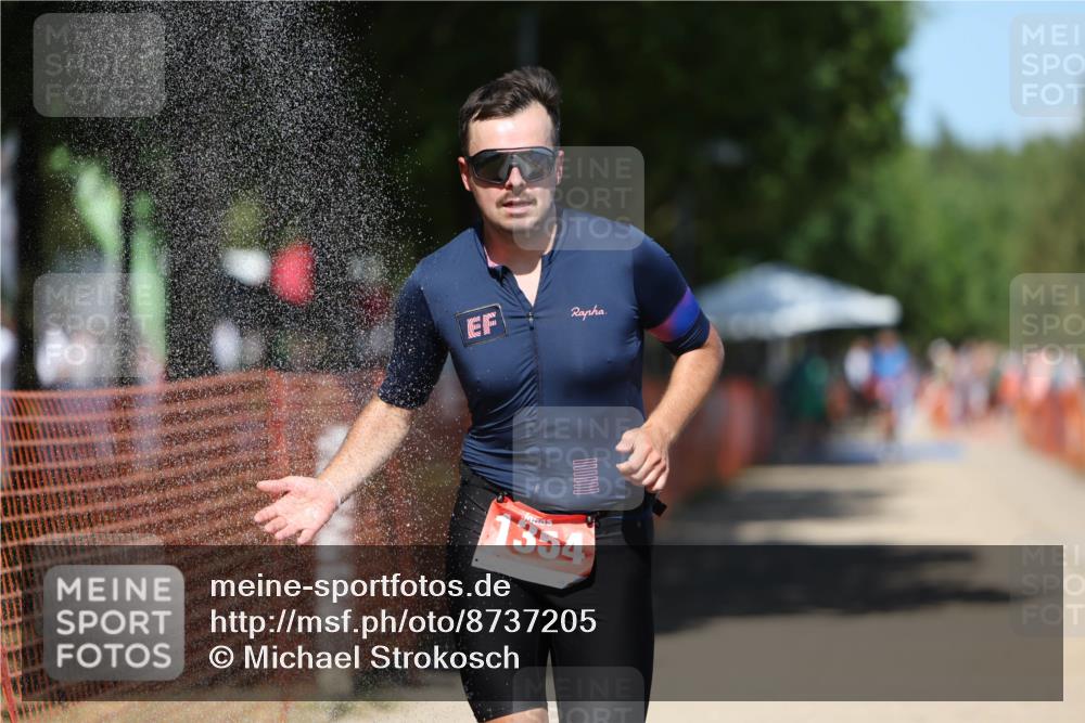 07.09.2025 - 19. Norderstedt Triathlon Michael Strokosch http://msf.ph/oto/8737205 07.09.2025 13:43:49 Laufen 1354 meine-sportfotos.de