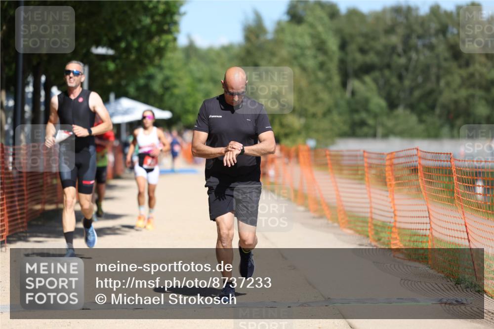 07.09.2025 - 19. Norderstedt Triathlon Michael Strokosch http://msf.ph/oto/8737233 07.09.2025 13:04:27 Laufen 141, 173, 767, 1297, 1307 meine-sportfotos.de