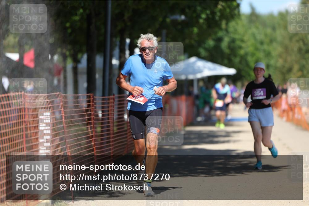07.09.2025 - 19. Norderstedt Triathlon Michael Strokosch http://msf.ph/oto/8737270 07.09.2025 13:44:11 Laufen 304, 354 meine-sportfotos.de