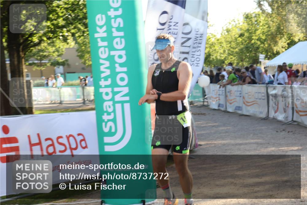 07.09.2025 - 19. Norderstedt Triathlon Luisa Fischer http://msf.ph/oto/8737272 07.09.2025 16:43:49 Ziel 1097, 1486, 1555 meine-sportfotos.de