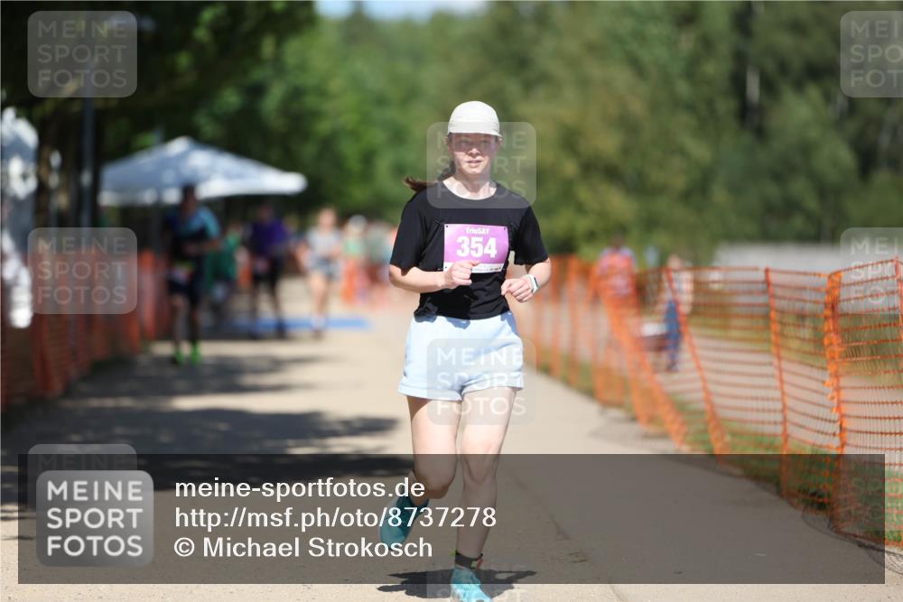 07.09.2025 - 19. Norderstedt Triathlon Michael Strokosch http://msf.ph/oto/8737278 07.09.2025 13:44:14 Laufen 304, 354 meine-sportfotos.de