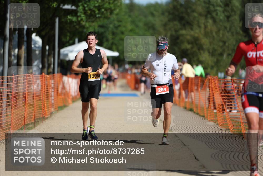 07.09.2025 - 19. Norderstedt Triathlon Michael Strokosch http://msf.ph/oto/8737285 07.09.2025 11:48:44 Laufen 231, 284, 1208 meine-sportfotos.de