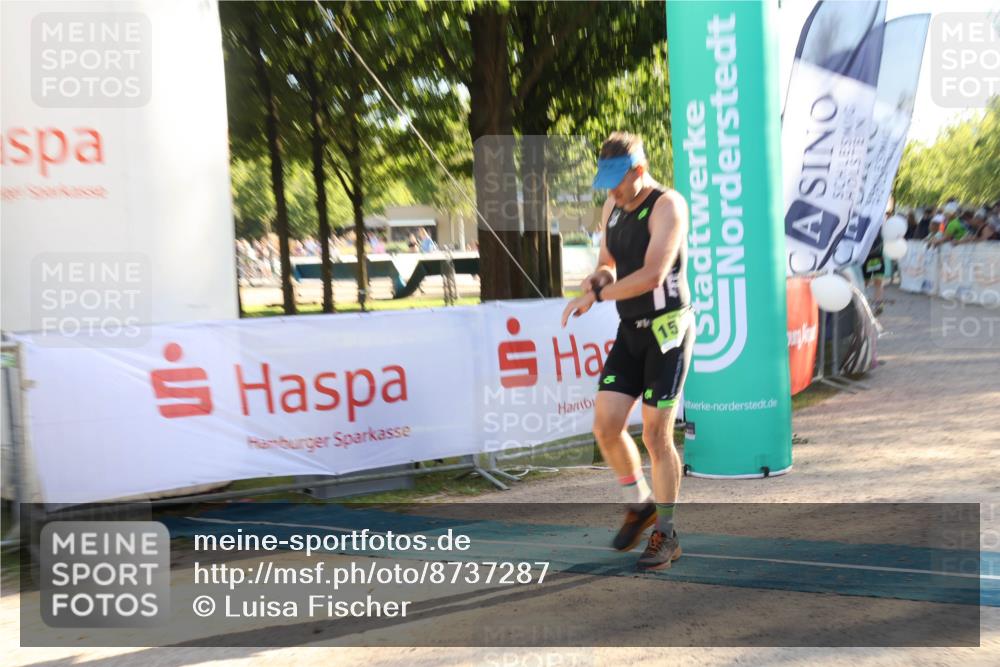07.09.2025 - 19. Norderstedt Triathlon Luisa Fischer http://msf.ph/oto/8737287 07.09.2025 16:43:49 Ziel 1097, 1486, 1555 meine-sportfotos.de