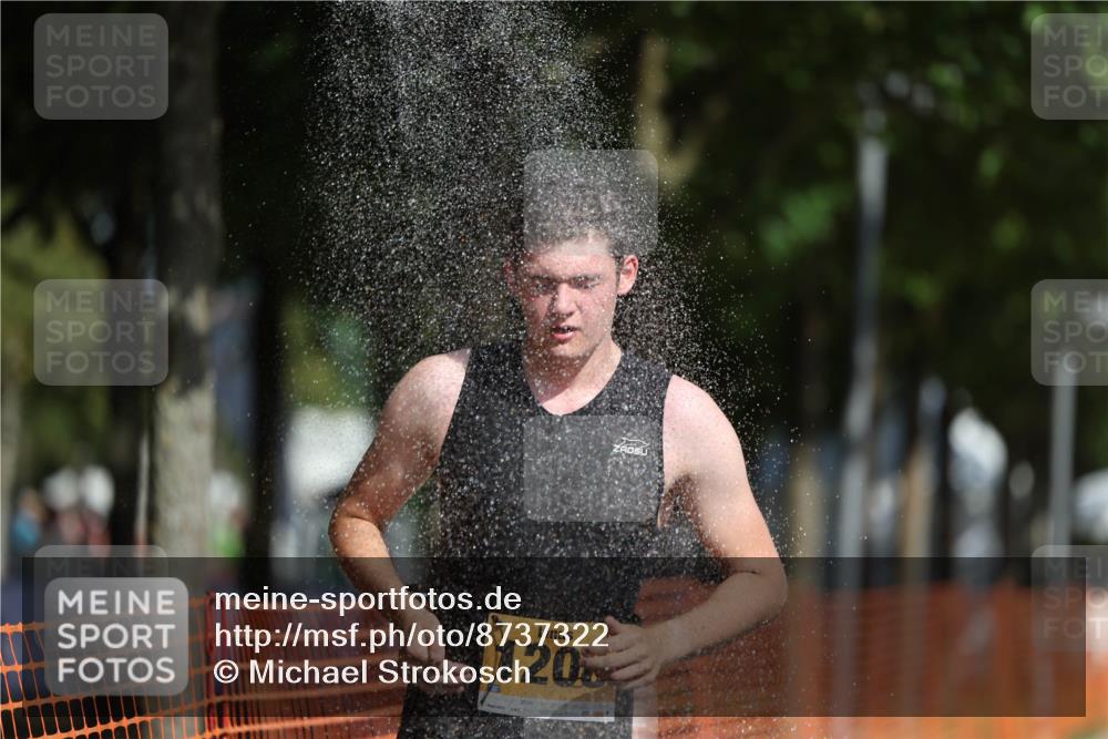 07.09.2025 - 19. Norderstedt Triathlon Michael Strokosch http://msf.ph/oto/8737322 07.09.2025 11:48:49 Laufen 231, 284, 1208 meine-sportfotos.de