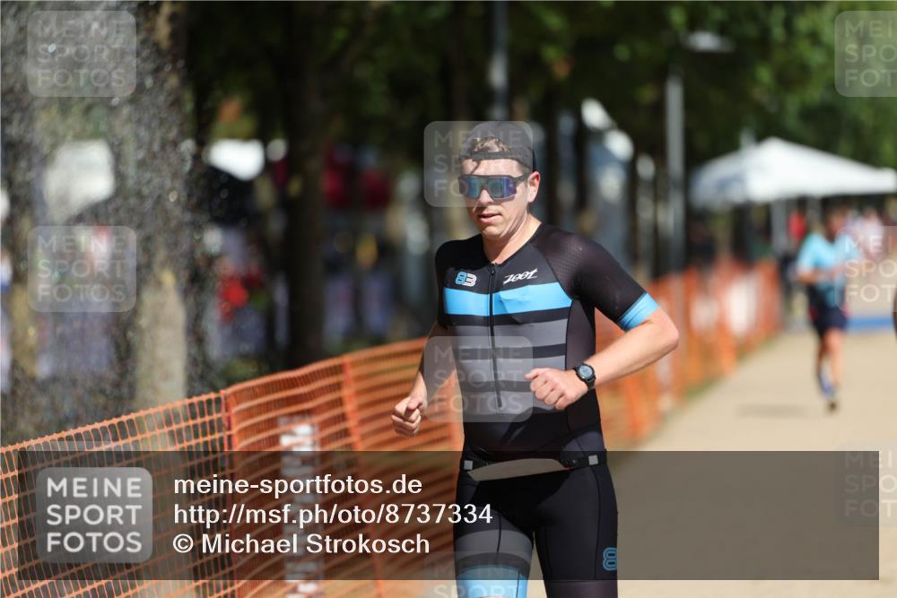 07.09.2025 - 19. Norderstedt Triathlon Michael Strokosch http://msf.ph/oto/8737334 07.09.2025 12:25:51 Laufen 699, 824, 1378 meine-sportfotos.de