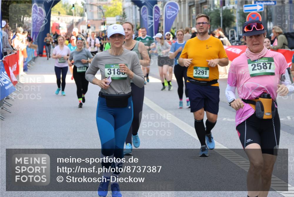 07.09.2025 - BARMER Alsterlauf Strokosch-Dieckow http://msf.ph/oto/8737387 07.09.2025 10:19:22 Ziel 3488, 3566, 3643, 3936, 4395, 4975, 5138, 5503, 5560, 5698, 6319 meine-sportfotos.de