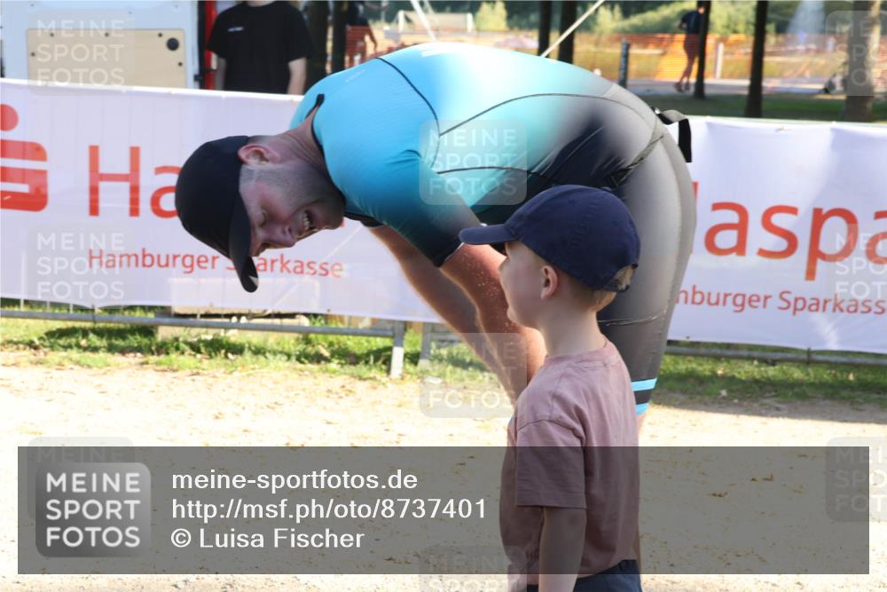 07.09.2025 - 19. Norderstedt Triathlon Luisa Fischer http://msf.ph/oto/8737401 07.09.2025 16:44:06 Ziel 1631 meine-sportfotos.de