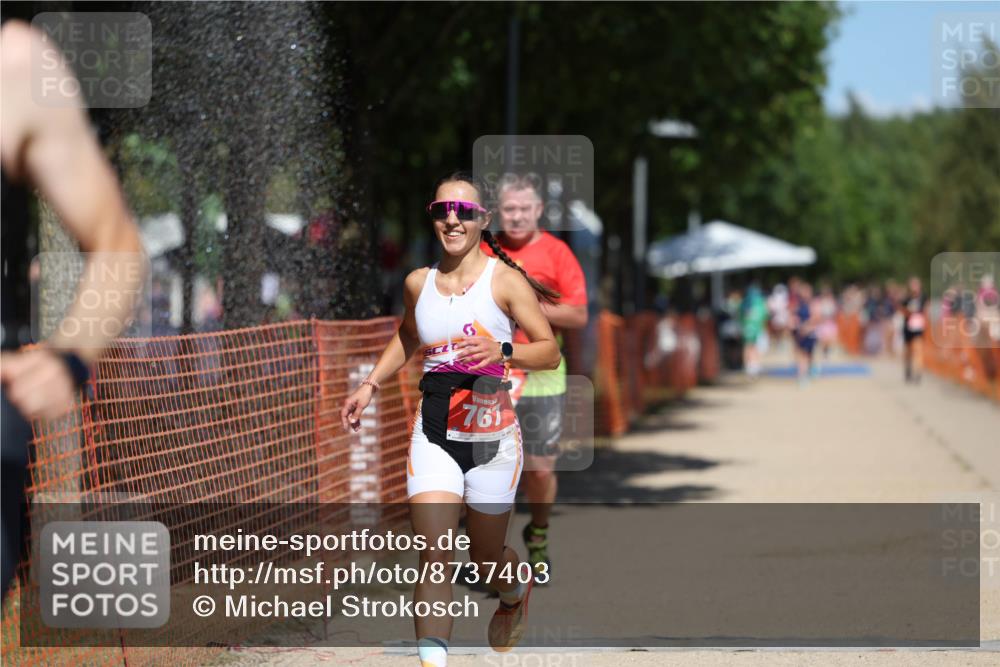 07.09.2025 - 19. Norderstedt Triathlon Michael Strokosch http://msf.ph/oto/8737403 07.09.2025 13:04:31 Laufen 141, 767, 1297, 1307 meine-sportfotos.de