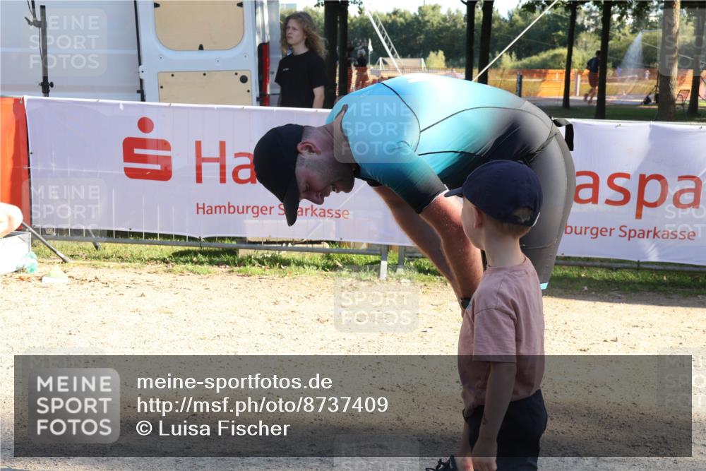 07.09.2025 - 19. Norderstedt Triathlon Luisa Fischer http://msf.ph/oto/8737409 07.09.2025 16:44:06 Ziel 1631 meine-sportfotos.de