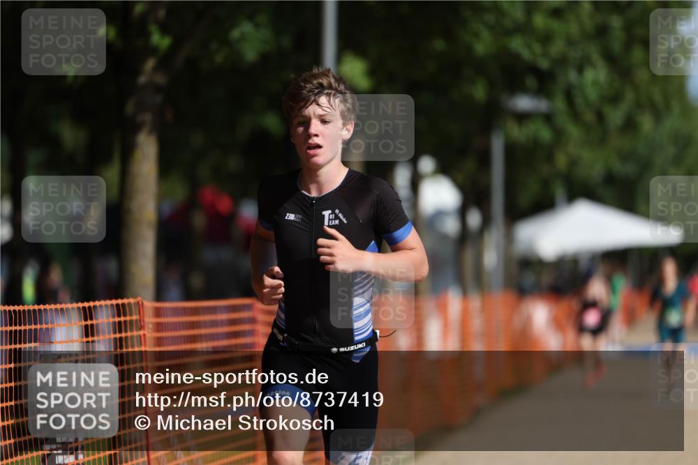 07.09.2025 - 19. Norderstedt Triathlon Michael Strokosch http://msf.ph/oto/8737419 07.09.2025 10:53:56 Laufen 87, 93 meine-sportfotos.de