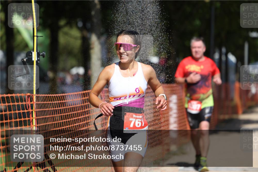 07.09.2025 - 19. Norderstedt Triathlon Michael Strokosch http://msf.ph/oto/8737455 07.09.2025 13:04:32 Laufen 141, 767, 1297, 1307 meine-sportfotos.de