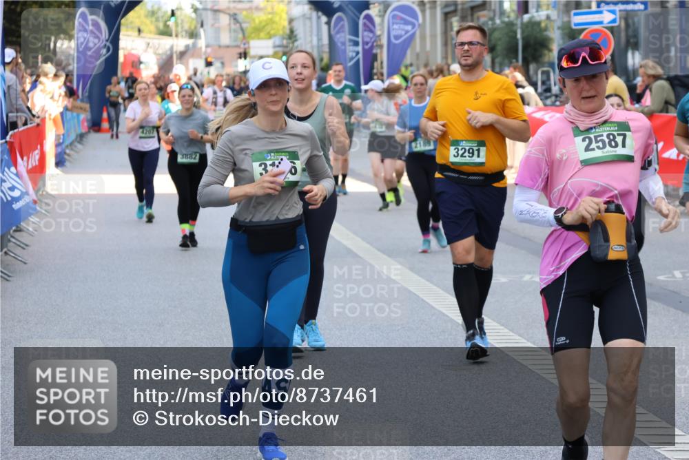 07.09.2025 - BARMER Alsterlauf Strokosch-Dieckow http://msf.ph/oto/8737461 07.09.2025 10:19:22 Ziel 3488, 3566, 3643, 3936, 4395, 4975, 5138, 5503, 5560, 5698, 6319 meine-sportfotos.de