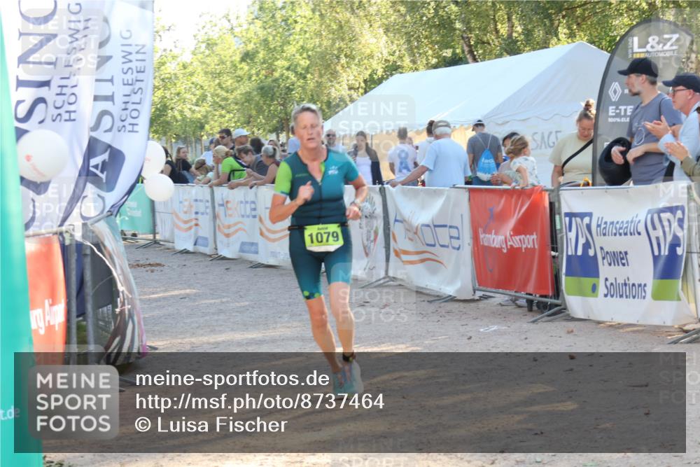07.09.2025 - 19. Norderstedt Triathlon Luisa Fischer http://msf.ph/oto/8737464 07.09.2025 16:44:20 Ziel 1079 meine-sportfotos.de