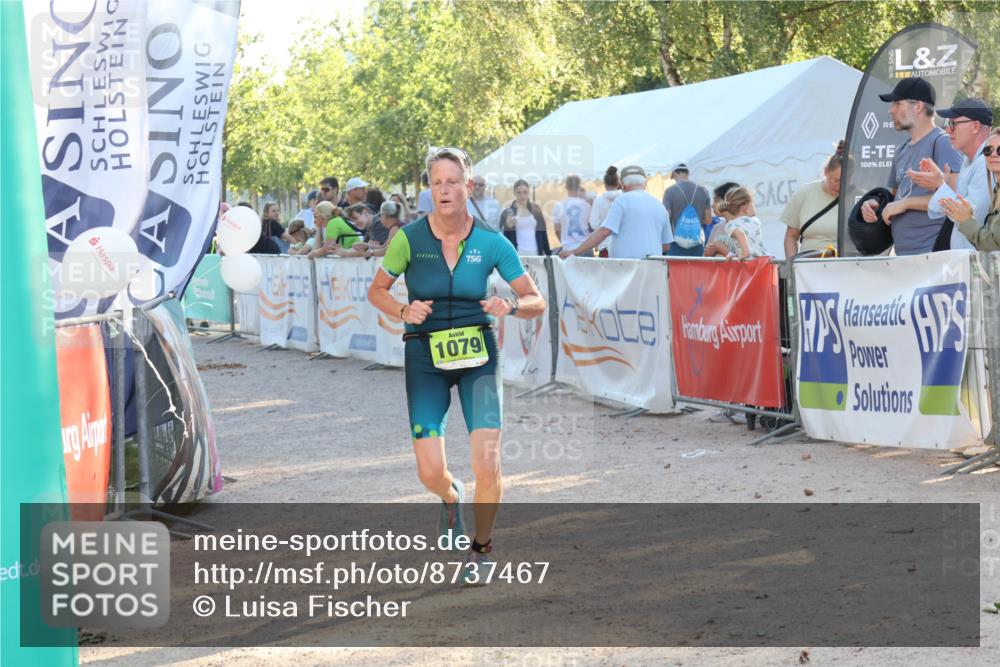 07.09.2025 - 19. Norderstedt Triathlon Luisa Fischer http://msf.ph/oto/8737467 07.09.2025 16:44:20 Ziel 1079 meine-sportfotos.de