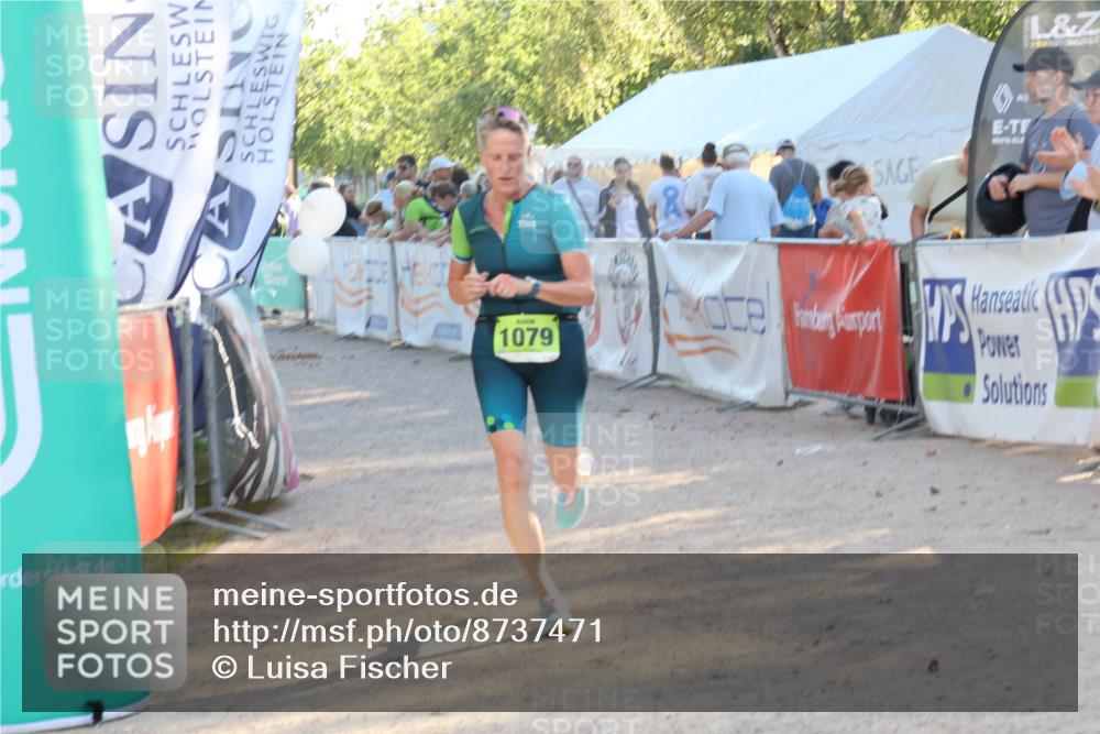 07.09.2025 - 19. Norderstedt Triathlon Luisa Fischer http://msf.ph/oto/8737471 07.09.2025 16:44:20 Ziel 1079 meine-sportfotos.de