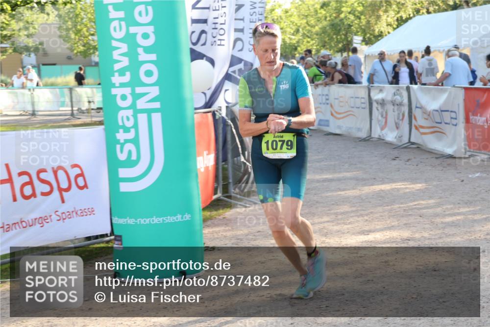 07.09.2025 - 19. Norderstedt Triathlon Luisa Fischer http://msf.ph/oto/8737482 07.09.2025 16:44:21 Ziel 1079 meine-sportfotos.de