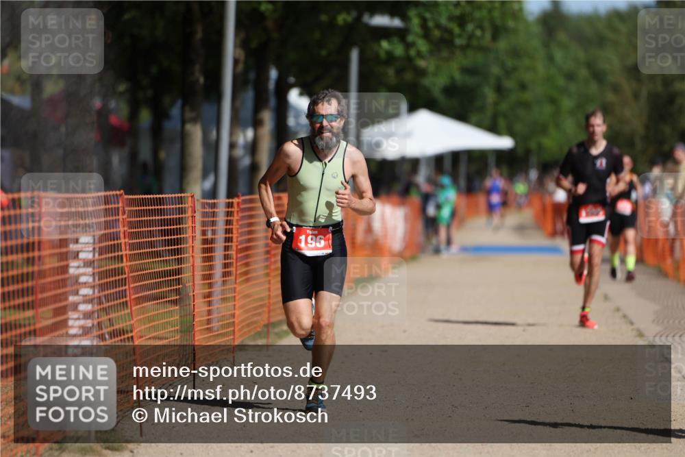 07.09.2025 - 19. Norderstedt Triathlon Michael Strokosch http://msf.ph/oto/8737493 07.09.2025 11:49:02 Laufen 196, 1171, 1355, 1394 meine-sportfotos.de
