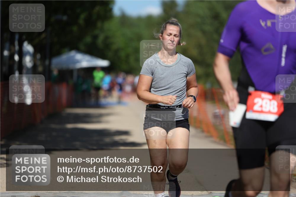07.09.2025 - 19. Norderstedt Triathlon Michael Strokosch http://msf.ph/oto/8737502 07.09.2025 13:44:32 Laufen 298, 314 meine-sportfotos.de