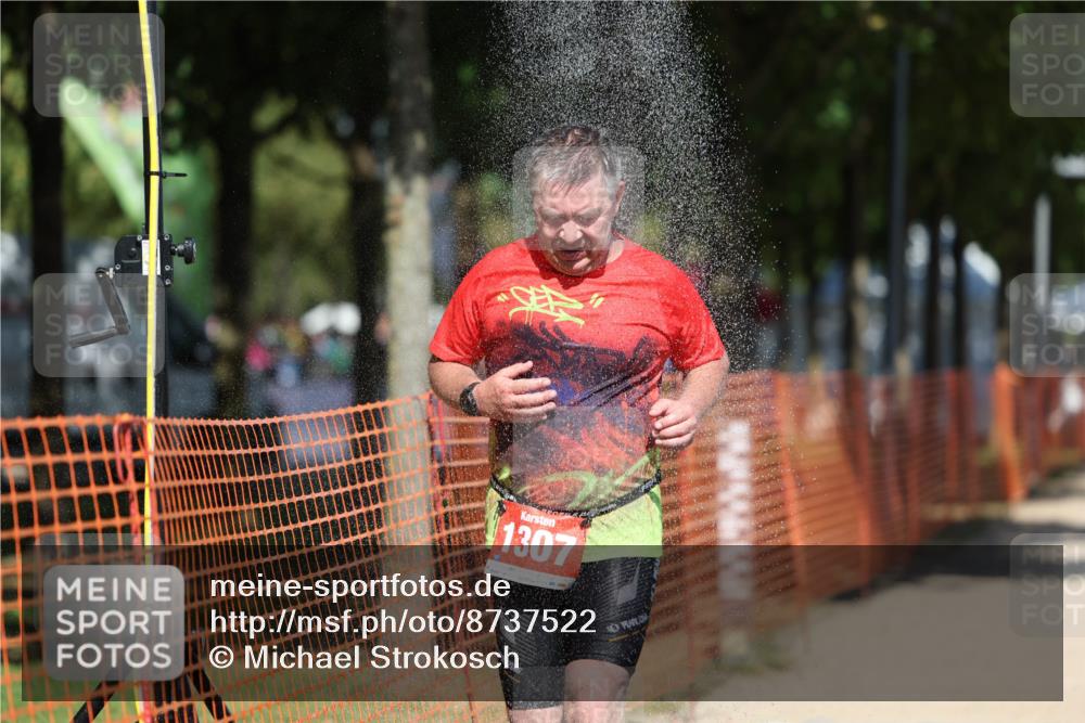 07.09.2025 - 19. Norderstedt Triathlon Michael Strokosch http://msf.ph/oto/8737522 07.09.2025 13:04:34 Laufen 767, 1297, 1307 meine-sportfotos.de