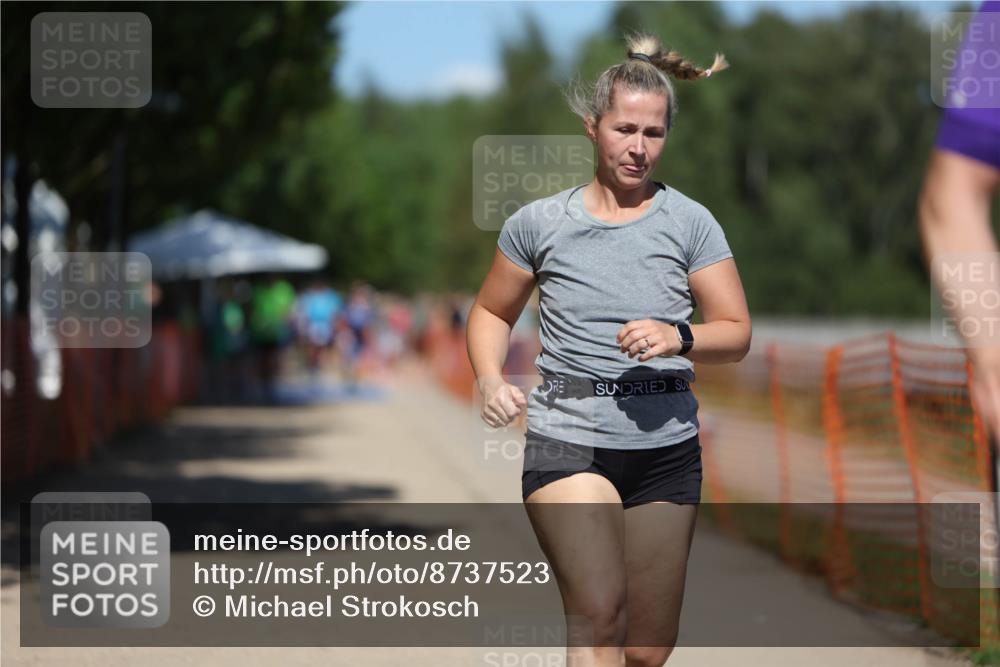 07.09.2025 - 19. Norderstedt Triathlon Michael Strokosch http://msf.ph/oto/8737523 07.09.2025 13:44:32 Laufen 298, 314 meine-sportfotos.de