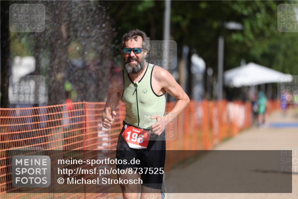 07.09.2025 - 19. Norderstedt Triathlon Michael Strokosch http://msf.ph/oto/8737525 07.09.2025 11:49:04 Laufen 196, 1171, 1355, 1394 meine-sportfotos.de