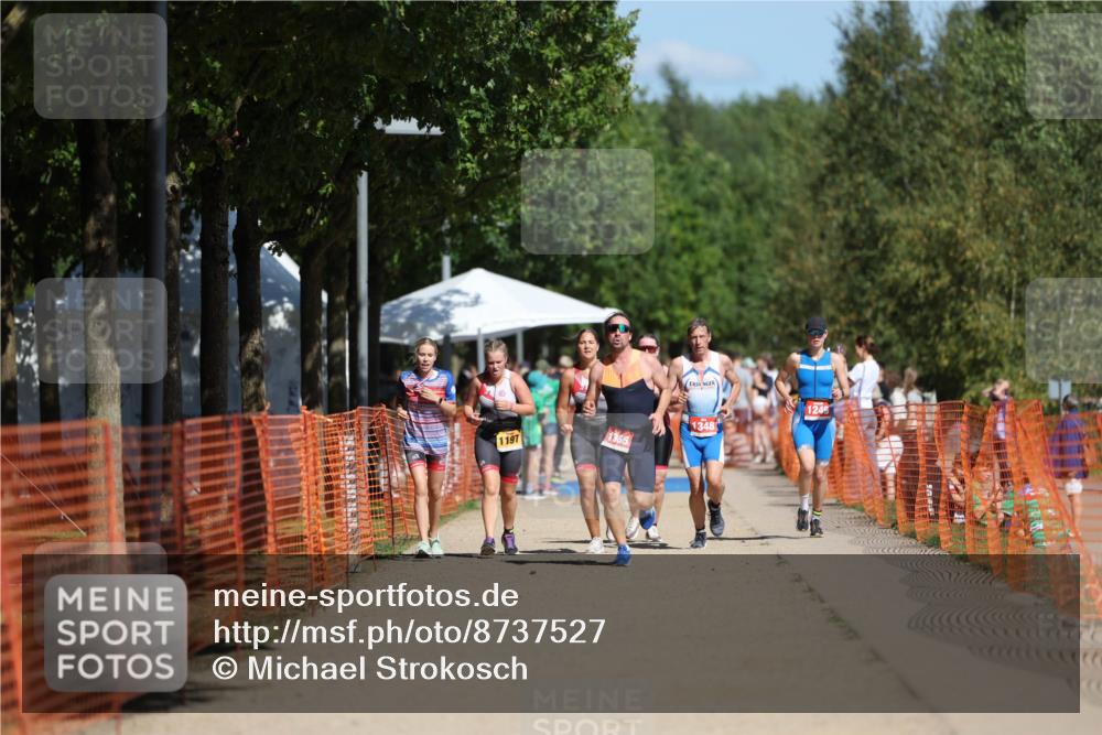 07.09.2025 - 19. Norderstedt Triathlon Michael Strokosch http://msf.ph/oto/8737527 07.09.2025 12:28:21 Laufen  meine-sportfotos.de
