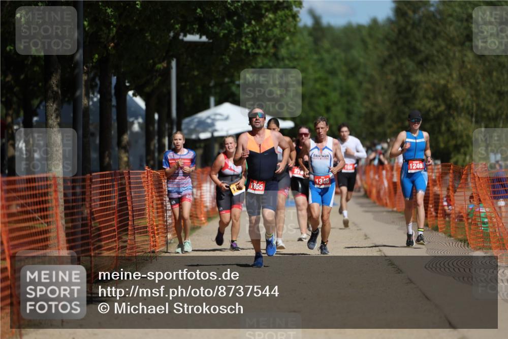 07.09.2025 - 19. Norderstedt Triathlon Michael Strokosch http://msf.ph/oto/8737544 07.09.2025 12:28:24 Laufen 1249, 1348, 1365 meine-sportfotos.de