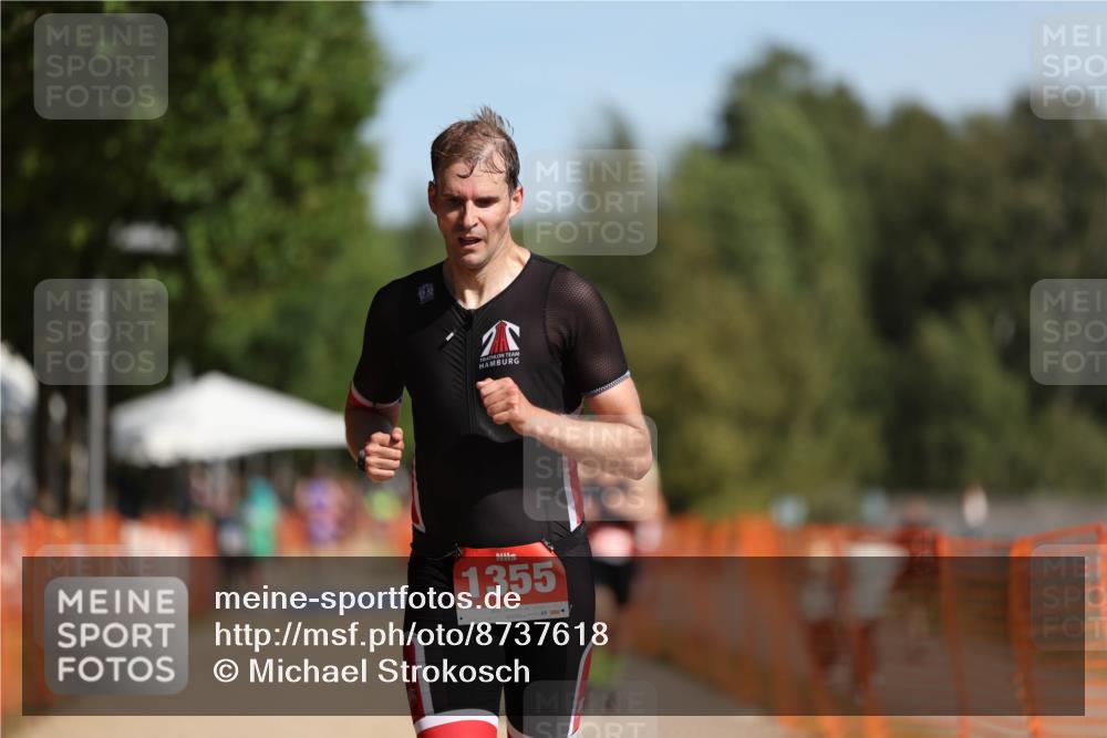 07.09.2025 - 19. Norderstedt Triathlon Michael Strokosch http://msf.ph/oto/8737618 07.09.2025 11:49:07 Laufen 196, 1278, 1355, 1394 meine-sportfotos.de