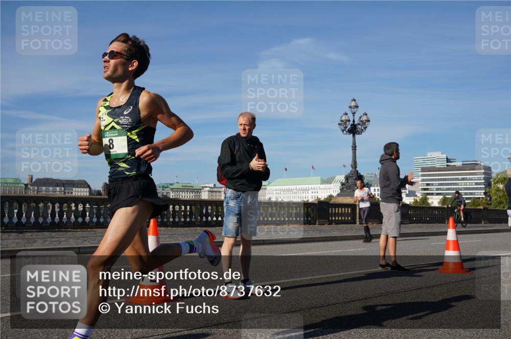07.09.2025 - BARMER Alsterlauf Yannick Fuchs http://msf.ph/oto/8737632 07.09.2025 09:23:55 Laufen 8 meine-sportfotos.de