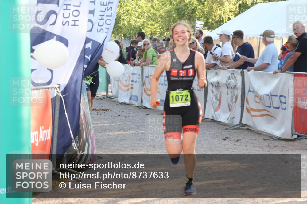 07.09.2025 - 19. Norderstedt Triathlon Luisa Fischer http://msf.ph/oto/8737633 07.09.2025 16:45:16 Ziel 1052, 1072, 1609 meine-sportfotos.de