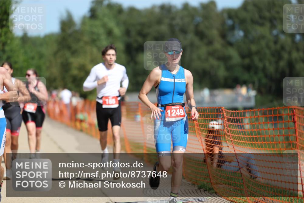 07.09.2025 - 19. Norderstedt Triathlon Michael Strokosch http://msf.ph/oto/8737648 07.09.2025 12:28:31 Laufen 165, 278, 1197, 1249, 1348, 1365 meine-sportfotos.de