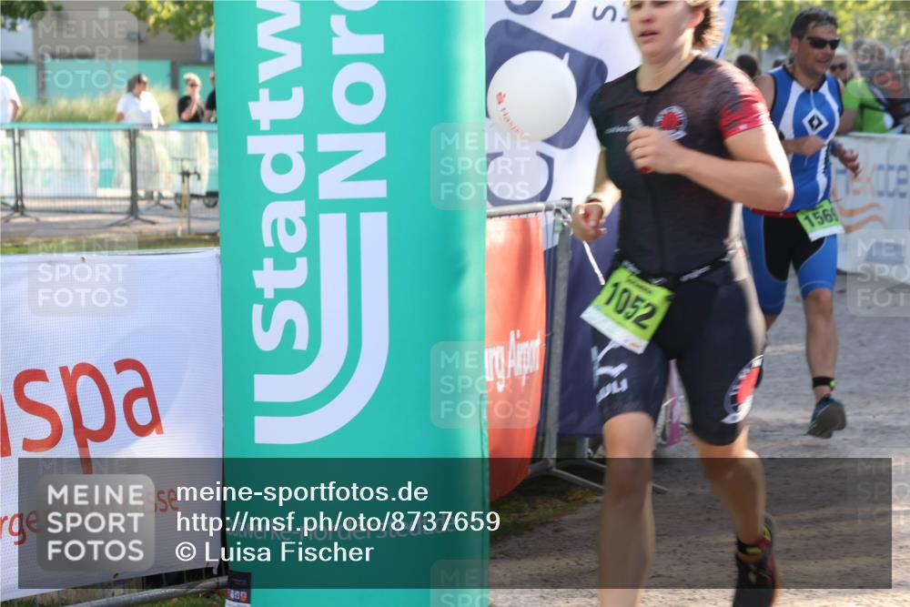 07.09.2025 - 19. Norderstedt Triathlon Luisa Fischer http://msf.ph/oto/8737659 07.09.2025 16:45:20 Ziel 509, 1052, 1072, 1569 meine-sportfotos.de