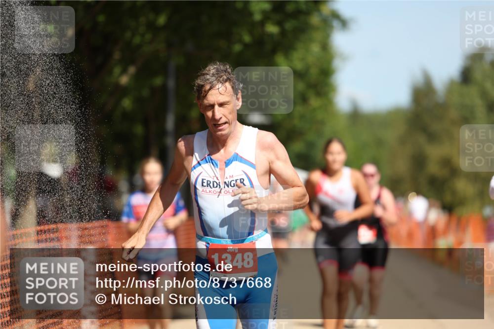 07.09.2025 - 19. Norderstedt Triathlon Michael Strokosch http://msf.ph/oto/8737668 07.09.2025 12:28:32 Laufen 165, 278, 736, 1197, 1249, 1348, 1365 meine-sportfotos.de