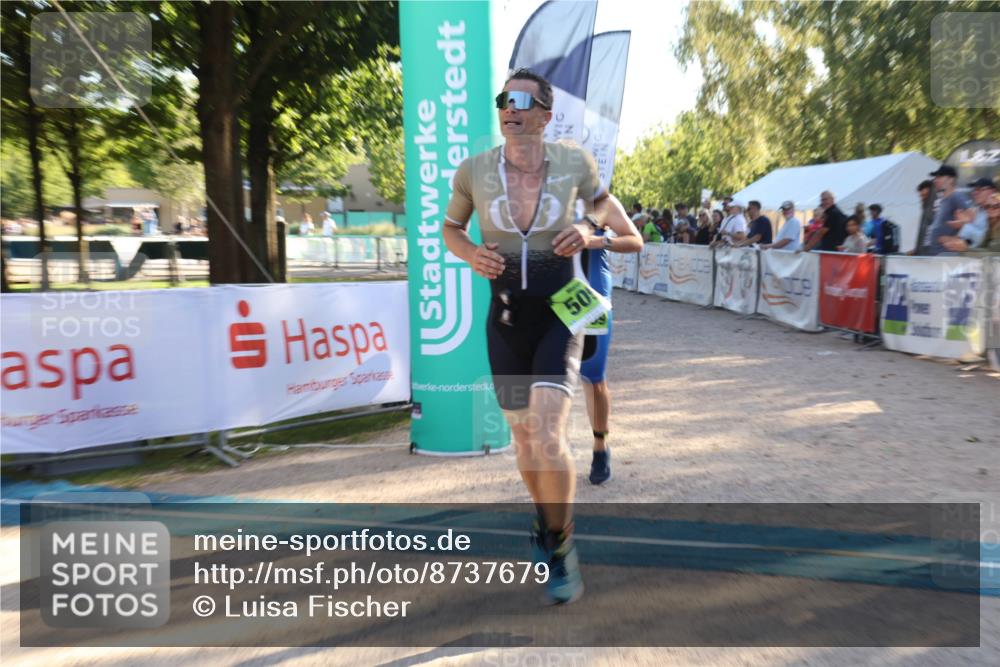 07.09.2025 - 19. Norderstedt Triathlon Luisa Fischer http://msf.ph/oto/8737679 07.09.2025 16:45:22 Ziel 509, 1052, 1072, 1569 meine-sportfotos.de