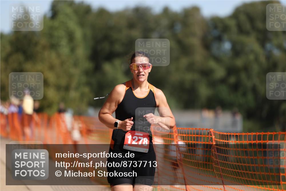 07.09.2025 - 19. Norderstedt Triathlon Michael Strokosch http://msf.ph/oto/8737713 07.09.2025 11:49:14 Laufen 1278 meine-sportfotos.de