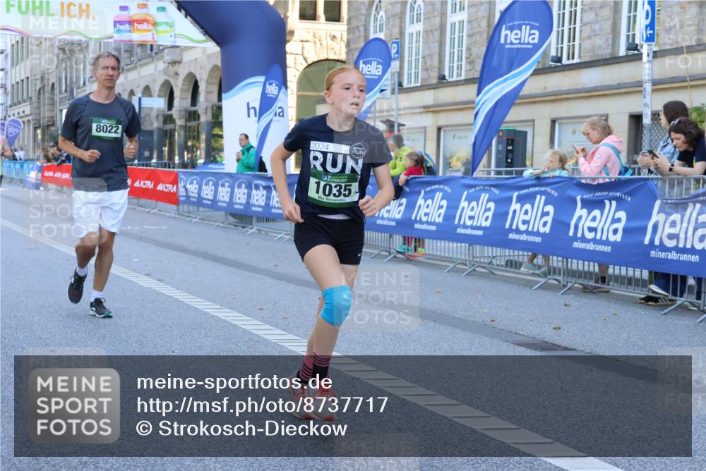 07.09.2025 - BARMER Alsterlauf Strokosch-Dieckow http://msf.ph/oto/8737717 07.09.2025 11:44:10 Ziel 1093, 1099, 1152, 1153, 1173, 1242, 1251 meine-sportfotos.de