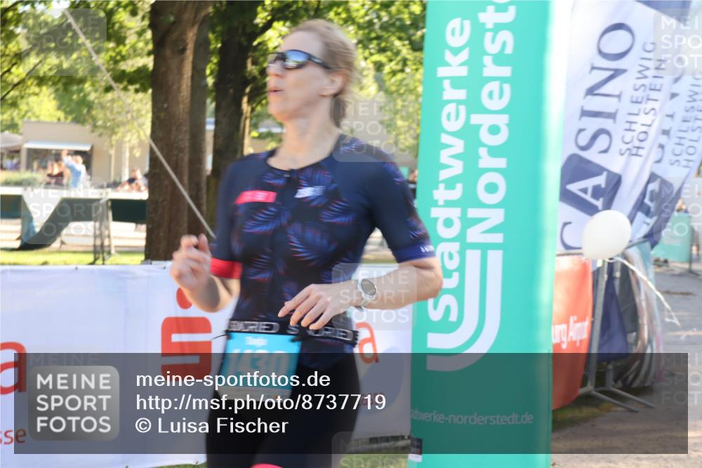 07.09.2025 - 19. Norderstedt Triathlon Luisa Fischer http://msf.ph/oto/8737719 07.09.2025 16:45:36 Ziel 1430 meine-sportfotos.de