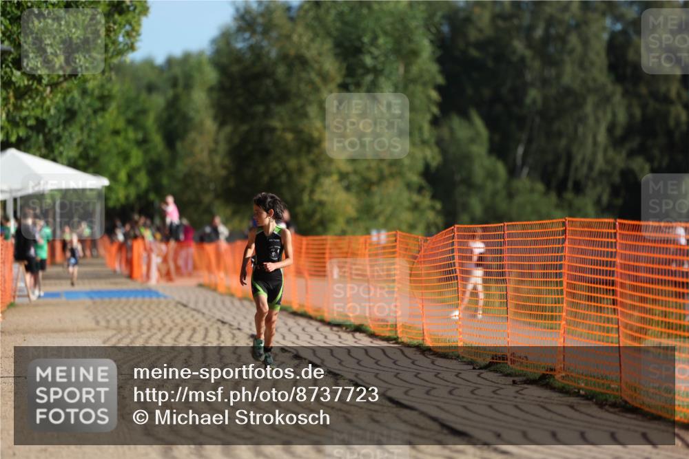 07.09.2025 - 19. Norderstedt Triathlon Michael Strokosch http://msf.ph/oto/8737723 07.09.2025 09:11:55 Laufen 44, 46 meine-sportfotos.de