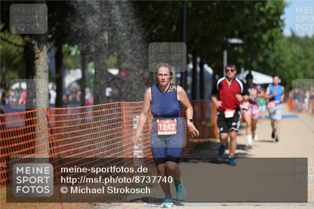 07.09.2025 - 19. Norderstedt Triathlon Michael Strokosch http://msf.ph/oto/8737740 07.09.2025 13:04:48 Laufen 195, 239, 786, 1242, 1295 meine-sportfotos.de