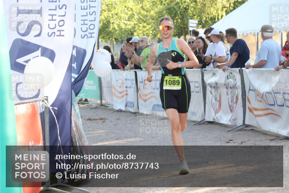 07.09.2025 - 19. Norderstedt Triathlon Luisa Fischer http://msf.ph/oto/8737743 07.09.2025 16:45:50 Ziel 1089 meine-sportfotos.de
