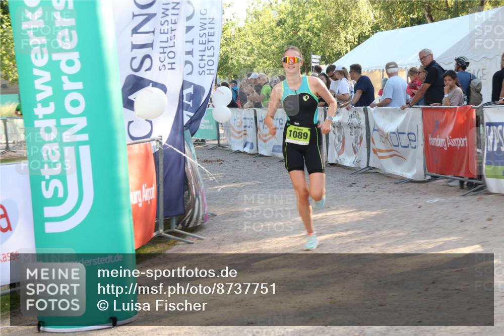 07.09.2025 - 19. Norderstedt Triathlon Luisa Fischer http://msf.ph/oto/8737751 07.09.2025 16:45:51 Ziel 1089 meine-sportfotos.de