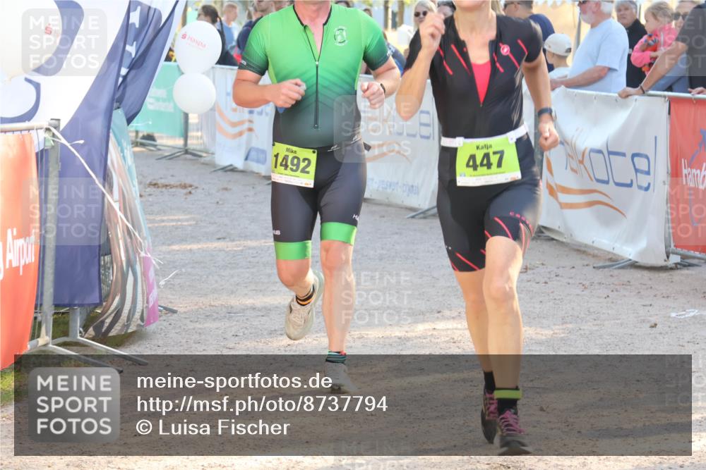 07.09.2025 - 19. Norderstedt Triathlon Luisa Fischer http://msf.ph/oto/8737794 07.09.2025 16:46:00 Ziel 447, 1089, 1492 meine-sportfotos.de