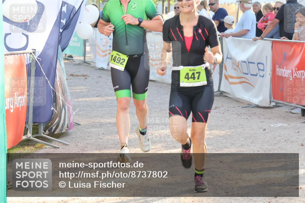 07.09.2025 - 19. Norderstedt Triathlon Luisa Fischer http://msf.ph/oto/8737802 07.09.2025 16:46:00 Ziel 447, 1089, 1492 meine-sportfotos.de