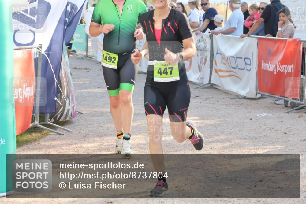 07.09.2025 - 19. Norderstedt Triathlon Luisa Fischer http://msf.ph/oto/8737804 07.09.2025 16:46:00 Ziel 447, 1089, 1492 meine-sportfotos.de
